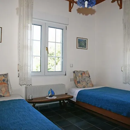 Year-round Beachfront Bliss At Memi Beach, Koroni Villa *