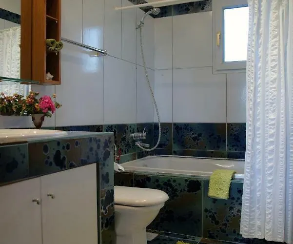 Year-round Beachfront Bliss At Memi Beach, Koroni *